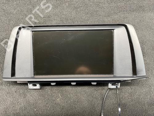 Used Display monitor BMW 1 (F20) 116 i (136 hp) 32669595