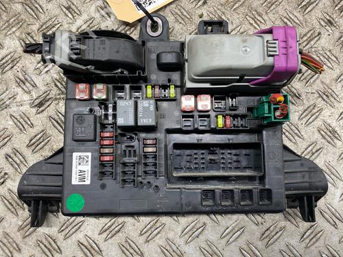Used Fuse box OPEL INSIGNIA A Sports Tourer (G09) 2.0 CDTI (35) (160 hp) 29825904