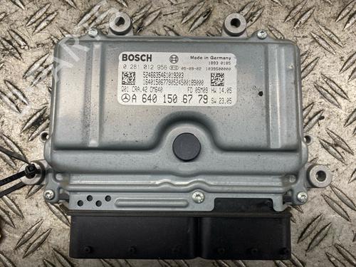 Used Engine control unit (ECU) Engine control unit (ECU) MERCEDES-BENZ A-CLASS (W169) A 160 CDI (169.006, 169.306) (82 hp) 30411531 30411531