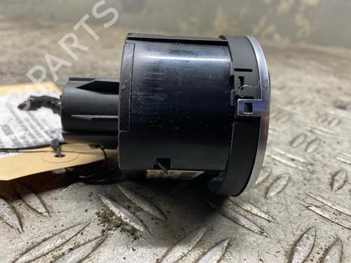 Forlygtekontakt AUDI A8 D3 (4E2, 4E8) 4.2 TDI quattro | BP30129060I24