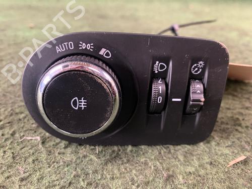 Used Headlight switch OPEL ASTRA K Sports Tourer (B16) 1.6 CDTi (35) (136 hp) 21570172