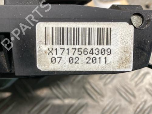 Front left exterior door handle BMW 5 Touring (F11) 520 d | BP26613716C128 