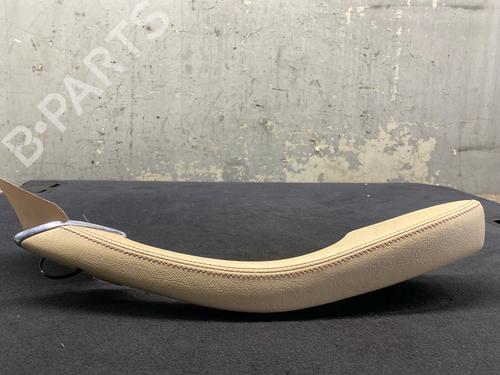 Højre bagtil udvendigt håndtag Højre bagtil udvendigt håndtag JAGUAR XJ (XJ40, XJ81) 6 3.2 24V (199 hp) 34057475 34057475