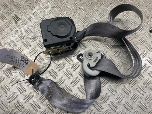 Used Rear right seatbelt VW NEW BEETLE (9C1, 1C1) 2.0 (115 hp) 25761159