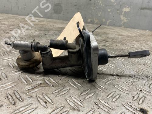 Clutch slave cylinder HYUNDAI SANTA FÉ II (CM) 2.2 CRDi 4x4 | BP27506058M113