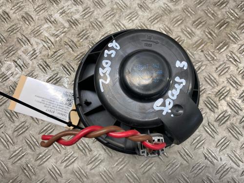Heater blower motor FORD FOCUS III Turnier 1.0 EcoBoost | BP27273853M62 