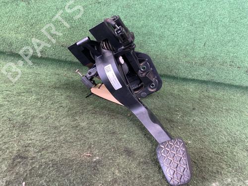 Used Clutch pedal FORD FIESTA VII (HJ, HF) 1.1 Ti-VCT (70 hp) 19650859
