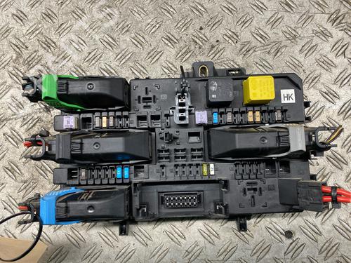 fuse-box-opel-astra-h-a04-2004-2005-2006-2007-2008-2009-2010-2011-2012-2013-2014-36554337 main image