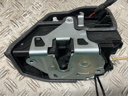 Front left lock BMW 5 Touring (F11) 520 d | BP26738686C98 