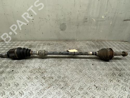 Used Right front driveshaft TOYOTA YARIS (_P9_) 1.3 VVT-i (SCP90_, SCP90R) (87 hp) 24824064