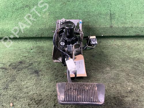 Used Break pedal JEEP GRAND CHEROKEE III (WH, WK) 3.0 CRD 4x4 (218 hp) 22618771