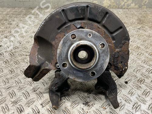 Venstre Styrespindel Lejehus SKODA CITIGO (NF1) 1.0 CNG (68 hp) 31331670