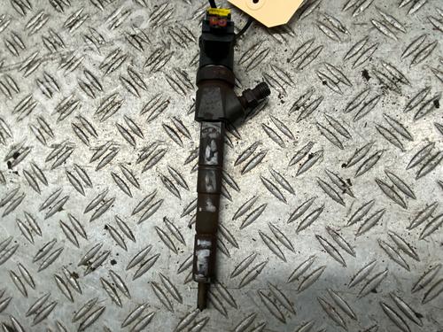 Used Injector OPEL INSIGNIA A (G09) 2.0 CDTI (68) (131 hp) 31013946