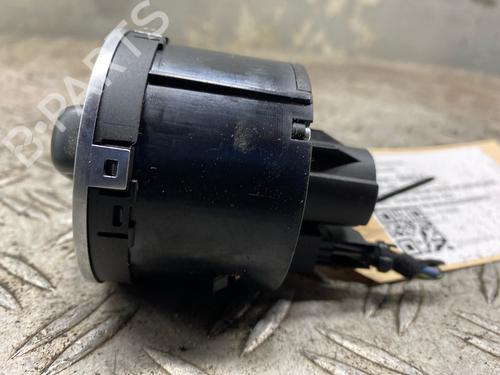 Forlygtekontakt AUDI A8 D3 (4E2, 4E8) 4.2 TDI quattro | BP30129060I24