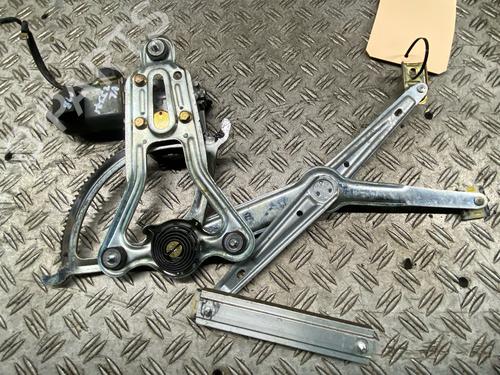 Used Front left window mechanism Front left window mechanism MERCEDES-BENZ E-CLASS (W124) E 220 (124.022) (150 hp) 36667361 36667361