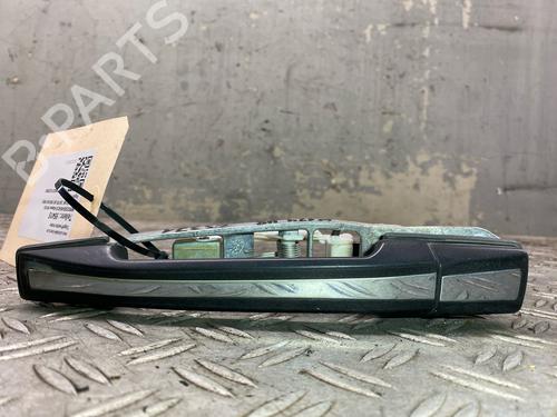 Used Rear right exterior door handle Rear right exterior door handle MERCEDES-BENZ E-CLASS (W124) E 220 (124.022) (150 hp) 36673773 36673773