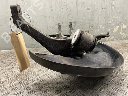 Venstre hjullagerhus spindel AUDI A8 D3 (4E2, 4E8) 4.2 TDI quattro | BP29946728M27