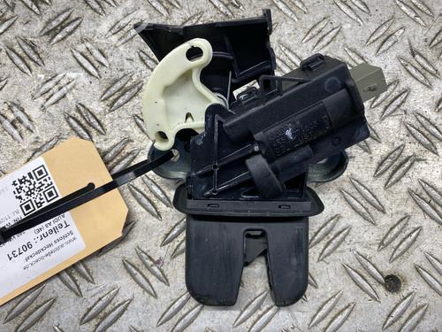 Bakluke lås AUDI A8 D3 (4E2, 4E8) 4.2 TDI quattro | BP29917891C101