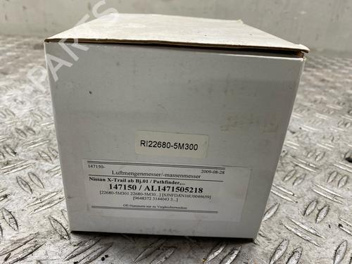 Used Mass air flow sensor NISSAN X-TRAIL I (T30) 2.0 (140 hp) 24549171