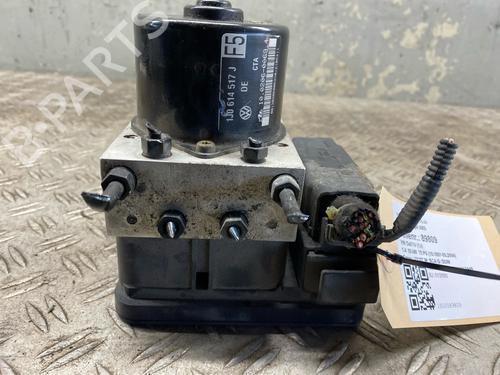 ABS Bremseaggregat VW GOLF IV (1J1) 1.4 16V (75 hp) 29158017