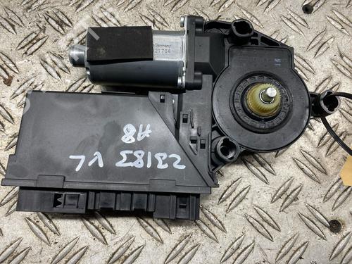 Moteur de lève-vitre avant gauche AUDI A8 D3 (4E2, 4E8) 4.2 TDI quattro | BP29917876E21