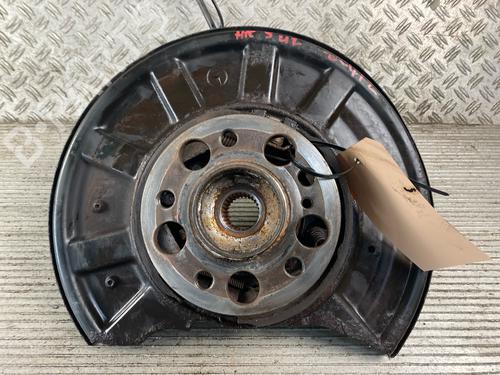 Used Right rear steering knuckle MERCEDES-BENZ E-CLASS T-Model (S212) E 200 CDI / BlueTEC (212.205, 212.206) (136 hp) 16293309
