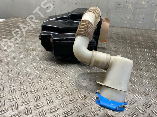 Windscreen washer tank VW GOLF PLUS V (5M1, 521) 1.6 TDI | BP26440073C113 
