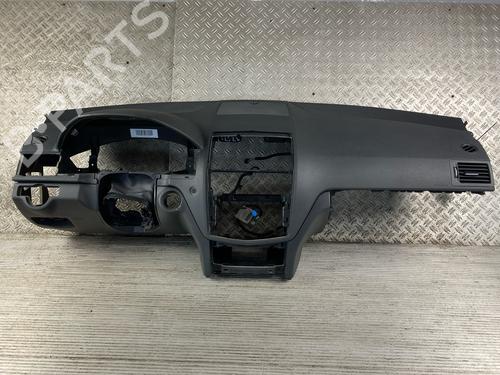 Instrumentbord MERCEDES-BENZ C-CLASS T-Model (S204) C 200 CDI (204.207) (136 hp) A2046803787