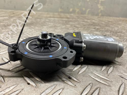 Left rear window motor HYUNDAI SANTA FÉ II (CM) 2.2 CRDi 4x4 | BP27499233E23 