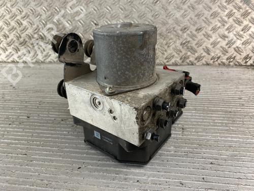 Used ABS pump VW PASSAT B7 (362) 1.6 TDI (105 hp) 15961651
