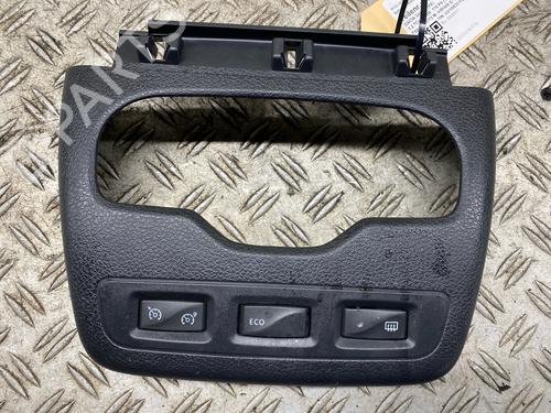 Kombi Kontakt / Stilkkontakt DACIA DOKKER MPV (KE_) 1.2 TCe (KEM0, KEAY) (115 hp) 29751666
