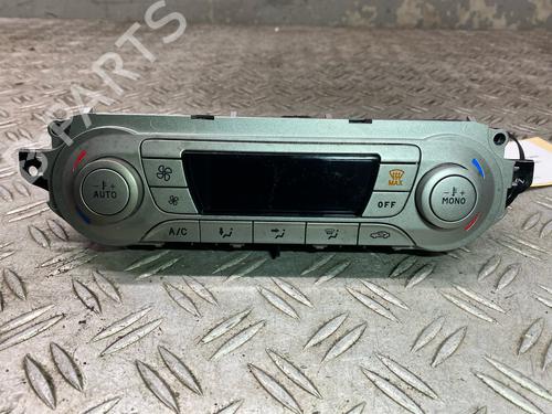 Used Climate control FORD KUGA I 2.0 TDCi 4x4 (140 hp) 31612421