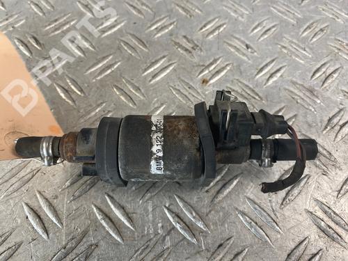Used Fuel pump BMW 5 (E60) 530 xd (231 hp) 9854348