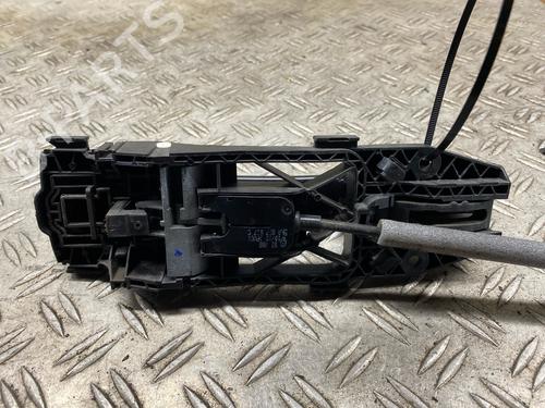 Rear left exterior door handle VW GOLF VI (5K1) 2.0 TDI | BP28426197C130 