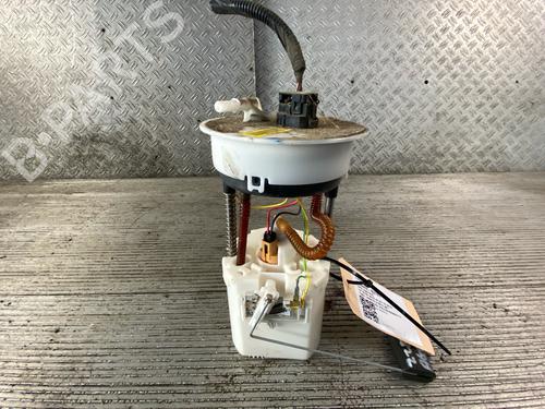 Used Fuel pump OPEL AGILA (B) (H08) 1.0 (F68) (68 hp) 23109180