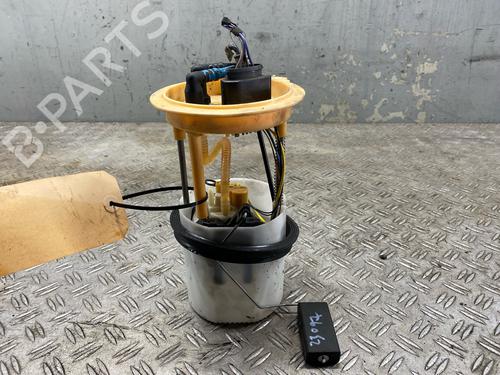 Used Fuel pump VW GOLF VI (5K1) 2.0 TDI (140 hp) 28426171