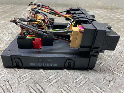 Fuse box VW GOLF PLUS V (5M1, 521) 1.4 16V | BP25478354E1 