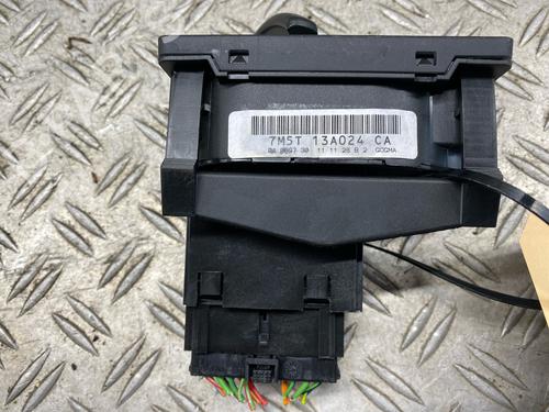 Headlight switch FORD KUGA I 2.0 TDCi 4x4 | BP31668364I24 