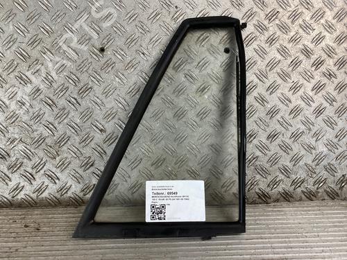 Luna custodia delantera izquierda MERCEDES-BENZ HECKFLOSSE (W110) 190 C (110.010) (80 hp) 15673744
