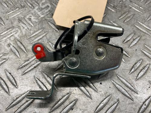 Used Tailgate lock FIAT FIORINO Box Body/MPV (225_) 1.4 (225BXA1A, 225BXF1A) (73 hp) 24935930