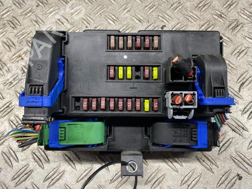Used Fuse box PEUGEOT BOXER Platform/Chassis 2.2 HDi 130 (131 hp) 30726810