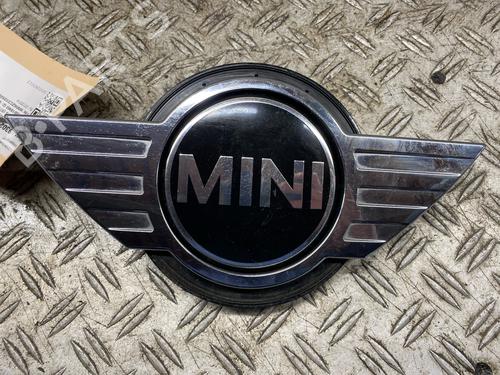 Used Tailgate handle MINI MINI COUNTRYMAN (R60) Cooper S (190 hp) 32745836