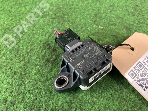 Used Electronic sensor Electronic sensor MERCEDES-BENZ E-CLASS T-Model (S212) E 350 BlueTEC 4-matic (212.294) (252 hp) 10902883 10902883