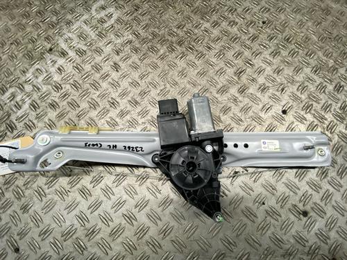 Rudehejsemekanisme venstre bagtil Rudehejsemekanisme venstre bagtil OPEL CROSSLAND X / CROSSLAND (P17, P2QO) 1.2 (75) (131 hp) 35998720 35998720