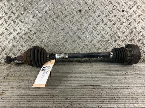 Used Left front driveshaft VW GOLF VI (5K1) 1.4 (80 hp) 16306321