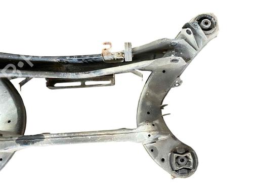 Rear axle MERCEDES-BENZ C-CLASS T-Model (S204) C 180 CGI (204.249) | BP30698633M2