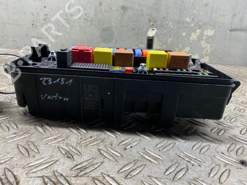 Fuse box OPEL VECTRA C GTS (Z02) 1.8 16V (F68) | BP29528098E1 