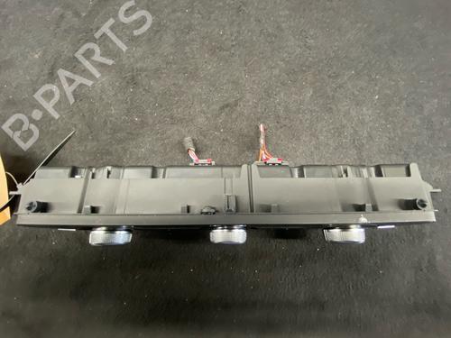 Climate control AUDI A4 B9 Avant (8W5, 8WD) 2.0 TDI | BP33182651I5 - Image 2