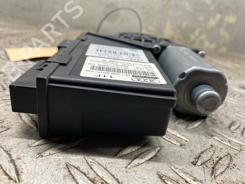 Moteur de lève-vitre avant gauche AUDI A8 D3 (4E2, 4E8) 4.2 TDI quattro | BP29917876E21