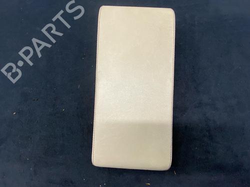 Used Armrest / Center console Armrest / Center console 37070749 37070749